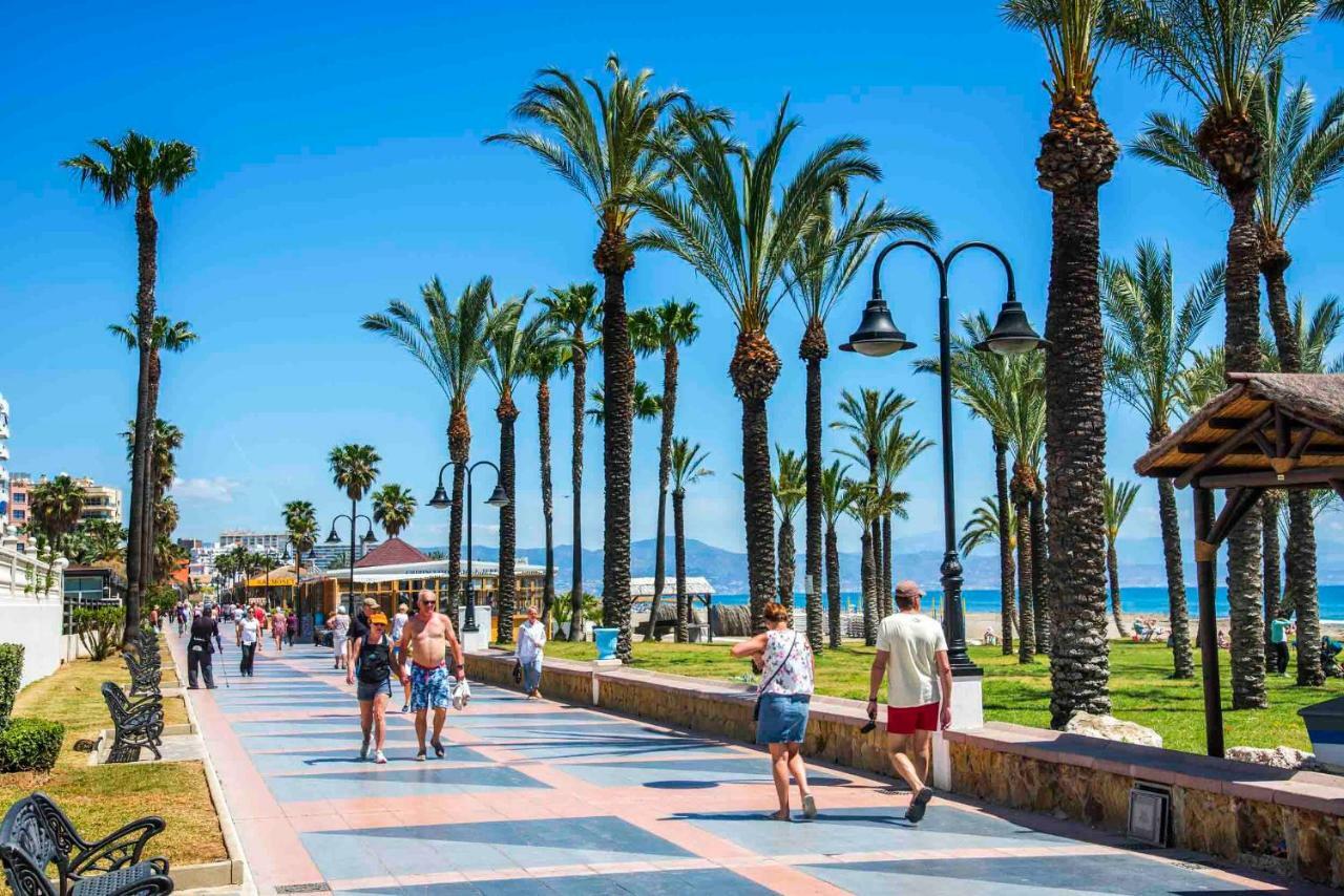 Estudiosol40 Torremolinos Kültér fotó